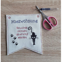 Stickdatei ITH - Wimpel Ösen "Miezwohnung Katze Silhouette 2"